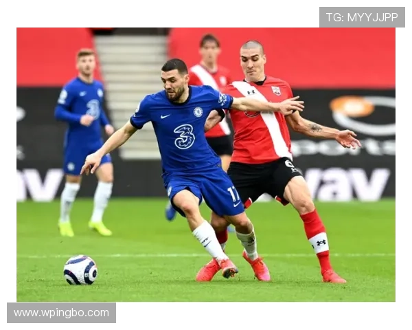 切尔西重建方向缺乏清晰主线，战略摇摆对球队稳定性造成影响