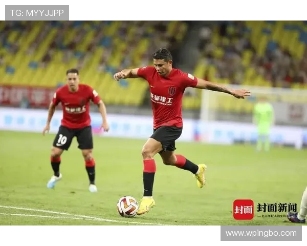 撕开防线制造威胁，锋线艾克森本赛季射门更胜上季