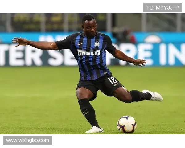 国际米兰边翼卫主导进攻，中路渗透能力是否受限？